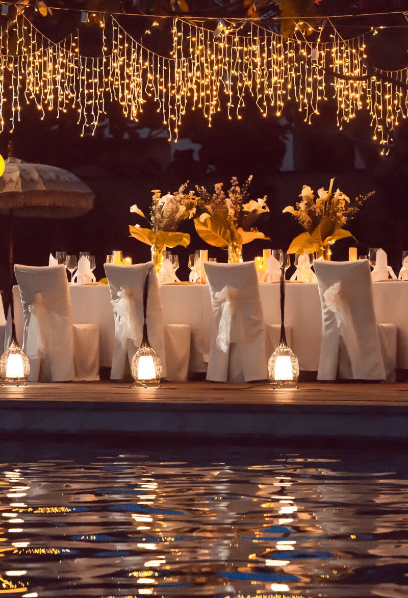 Centros de Mesa y Arreglos para Cenas y Recepciones, Qué se Coloca Primero en un Arreglo Floral